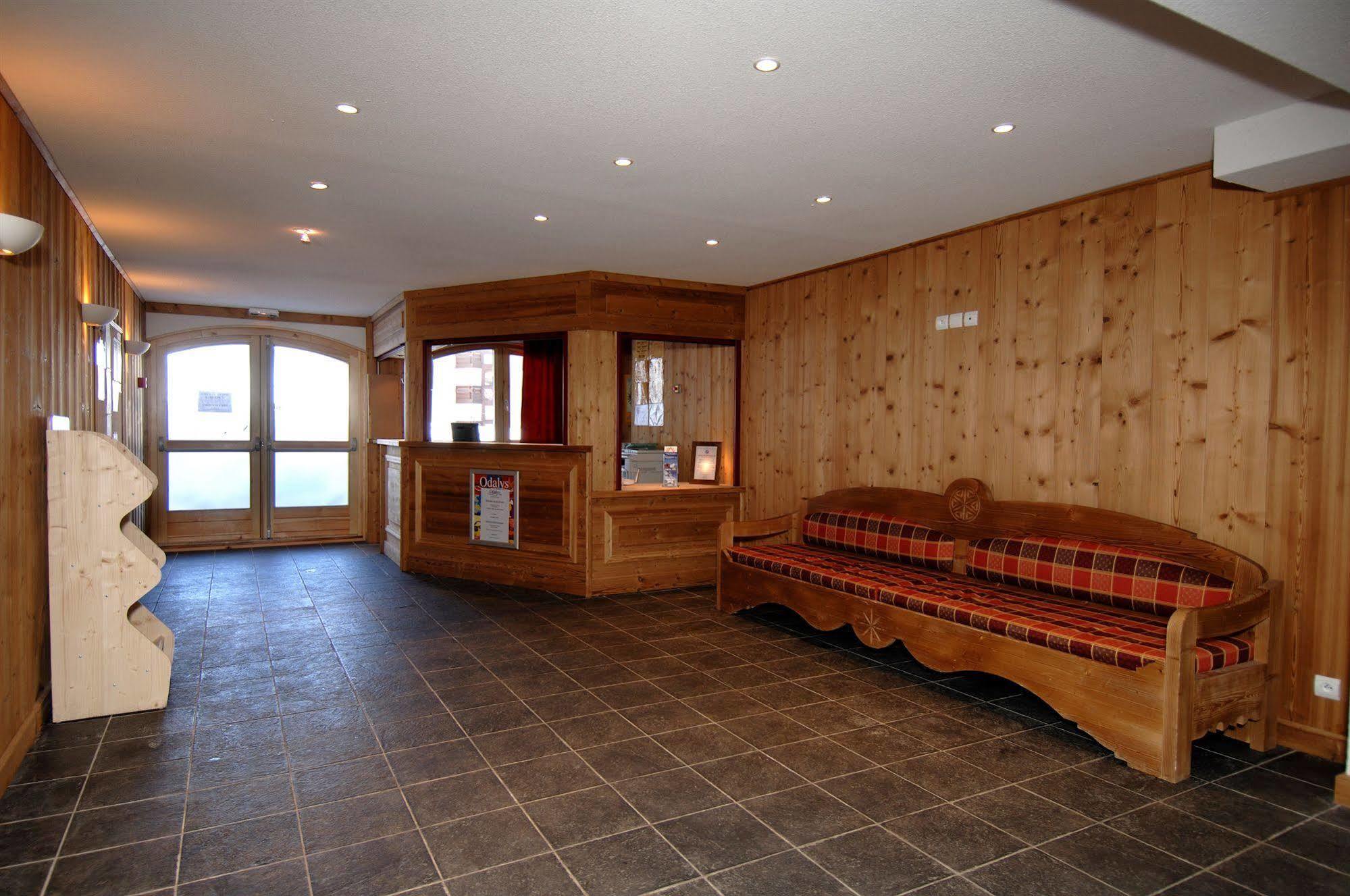 טיגנס Residence Odalys Le Hameau Du Borsat מראה חיצוני תמונה