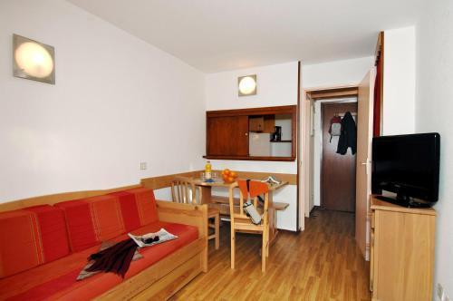 טיגנס Residence Odalys Le Hameau Du Borsat מראה חיצוני תמונה